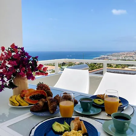 Arnold's Ocean View, Air Conditioner, شقة